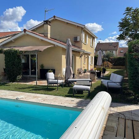 Villa Individuelle - Chassieu Esterno foto