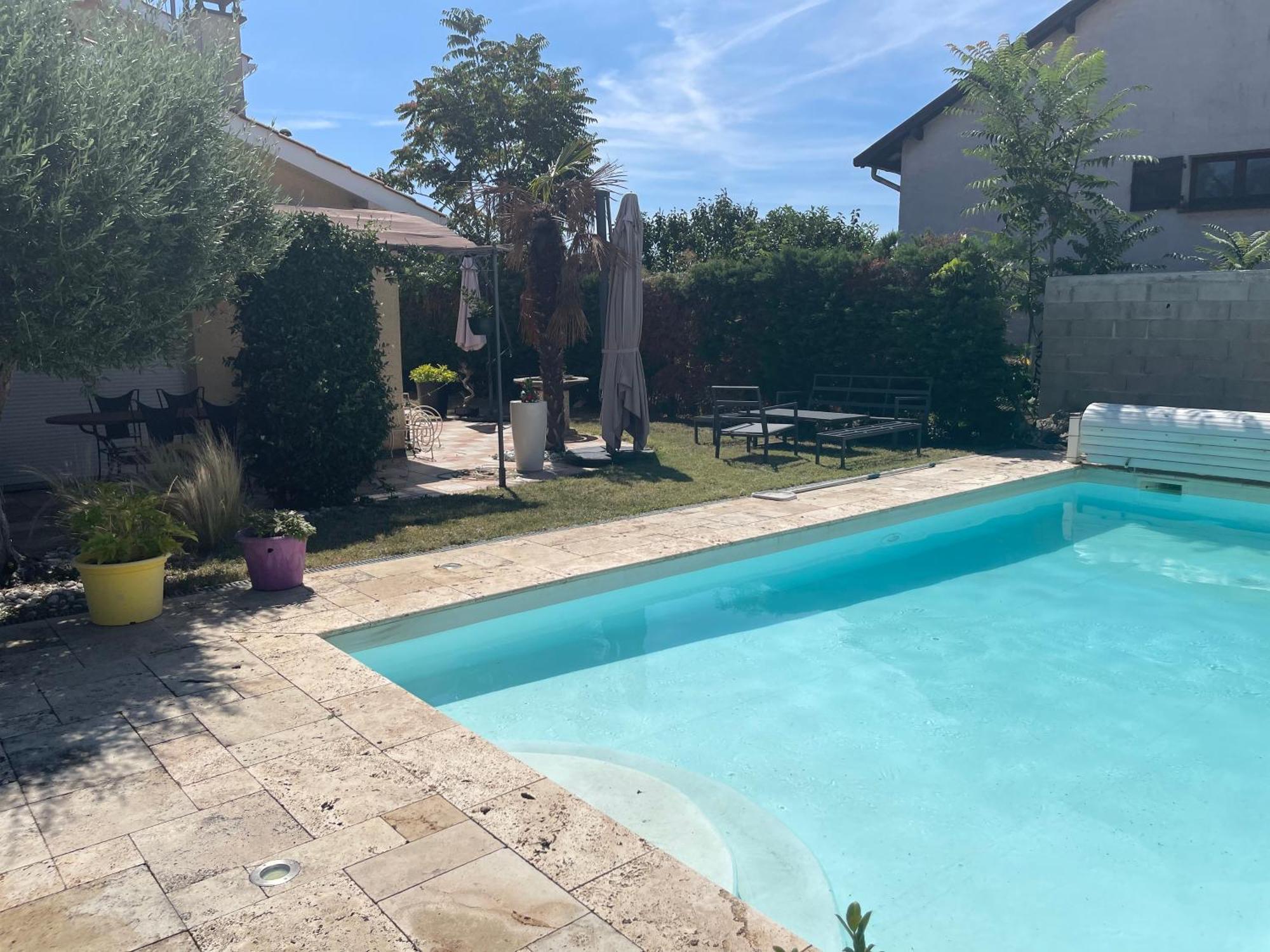 Villa Individuelle - Chassieu Esterno foto